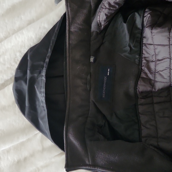 Weatherproof Jacket - Picture 4 of 9